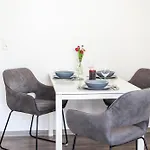 아파트 Gaestehaus Daheim - 07 Mit Balkon 샬베우츠